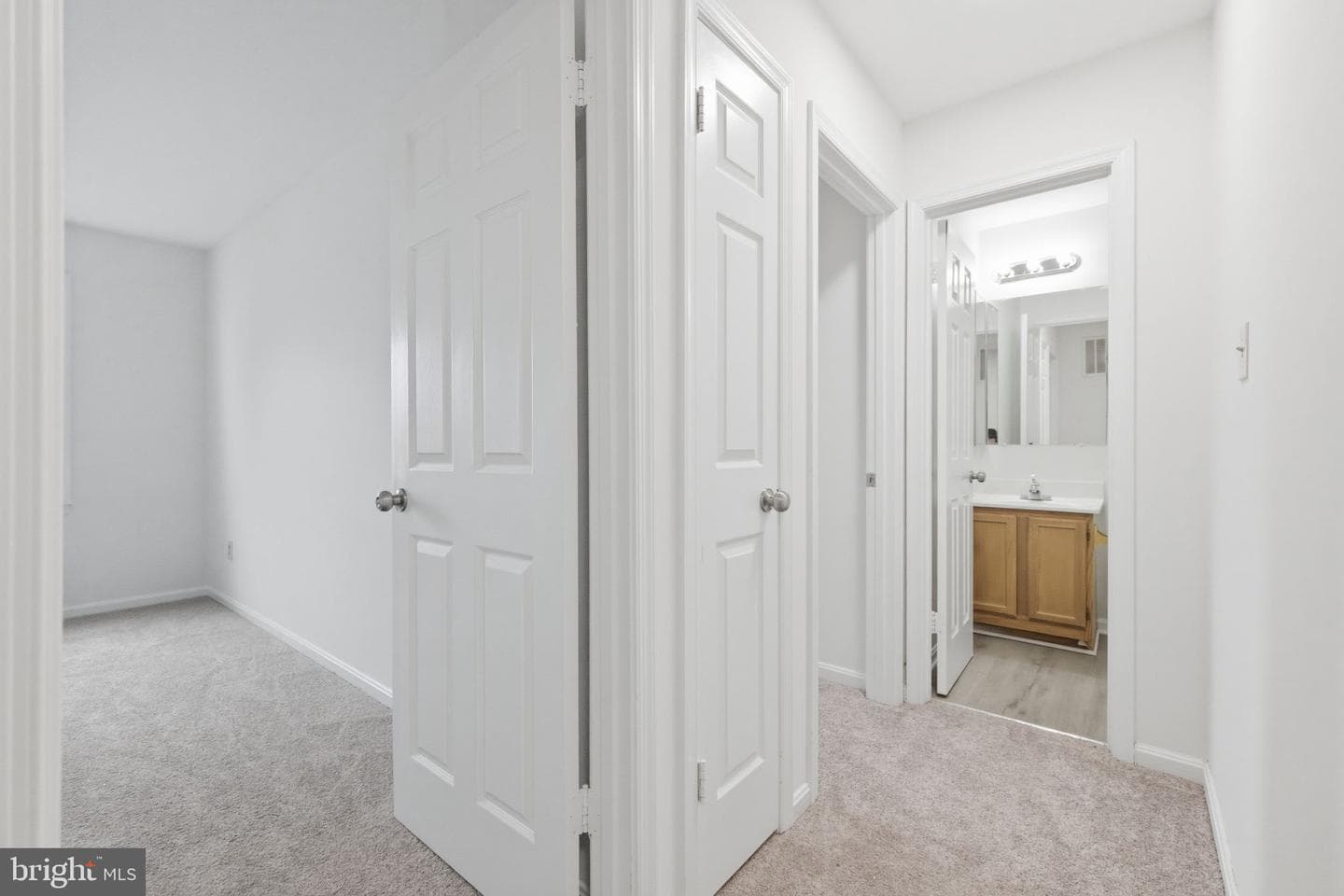 6126 Old Brentford Court photo 37