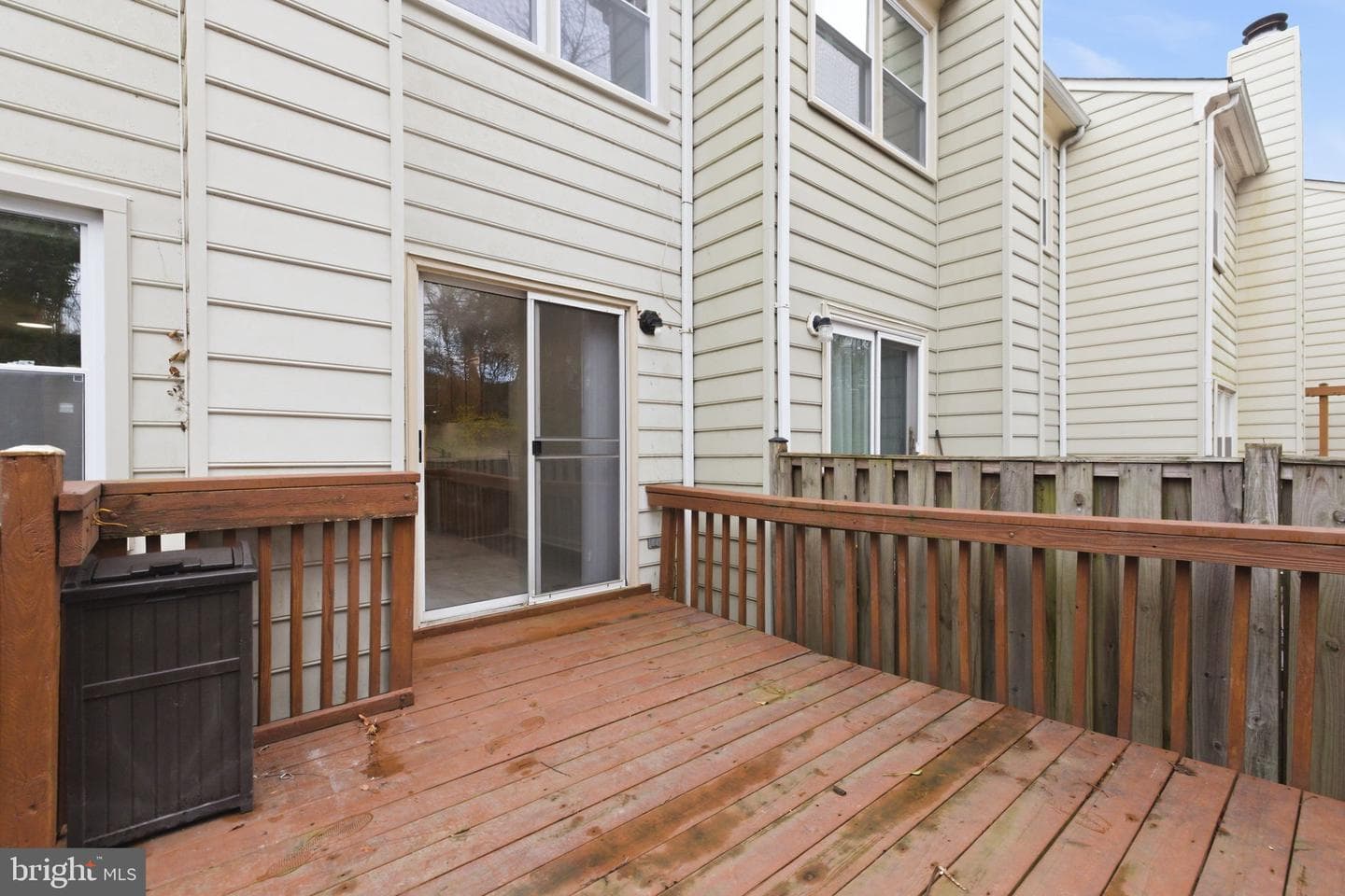 6126 Old Brentford Court photo 5