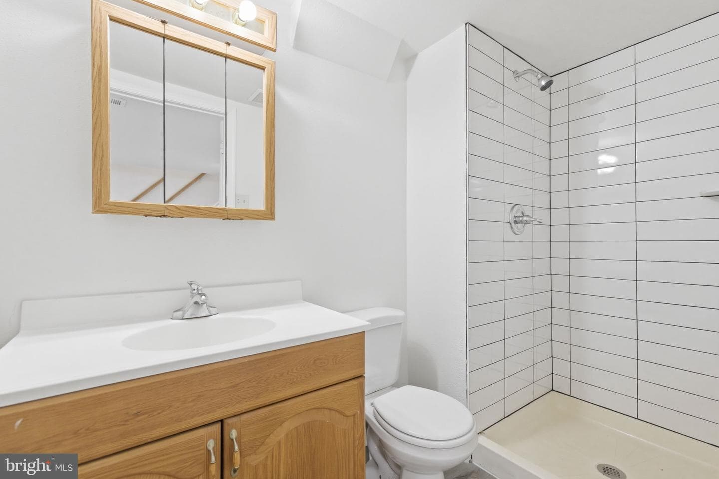 6126 Old Brentford Court photo 54