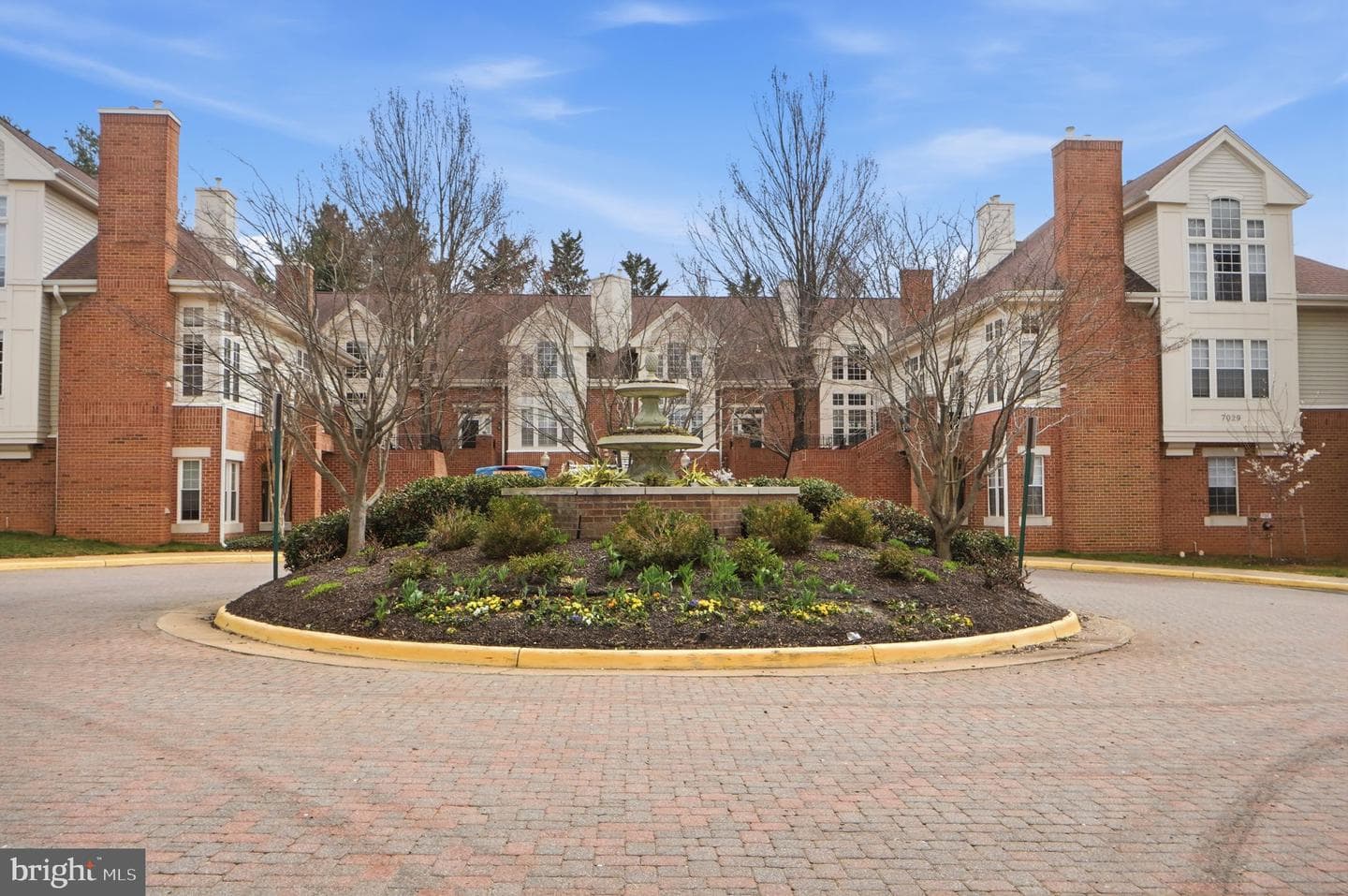 7023 Haycock Road photo 22