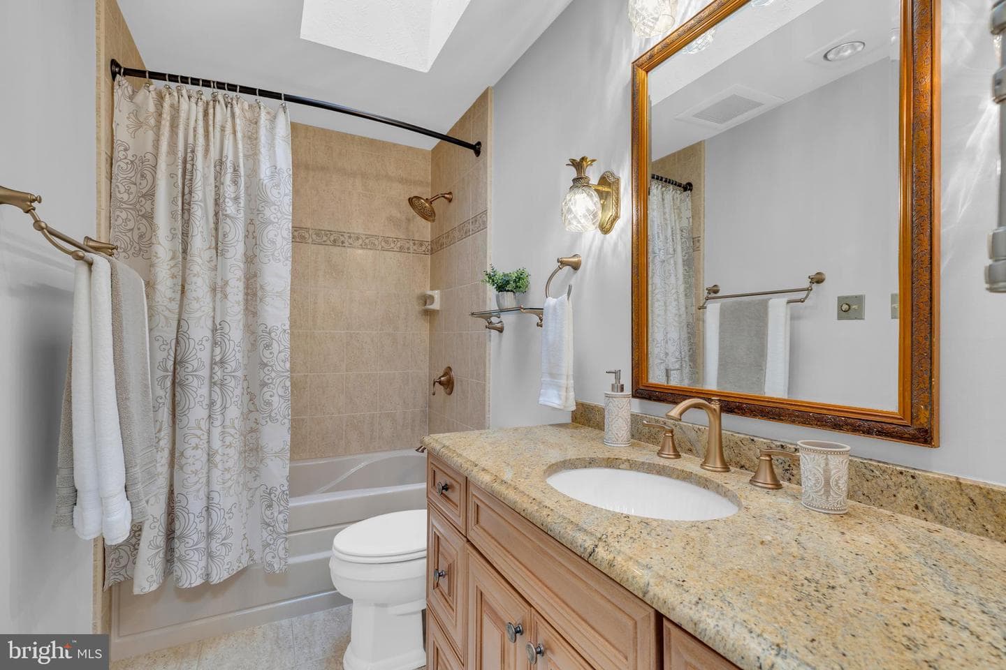 9701 Tree Hollow Court photo 31