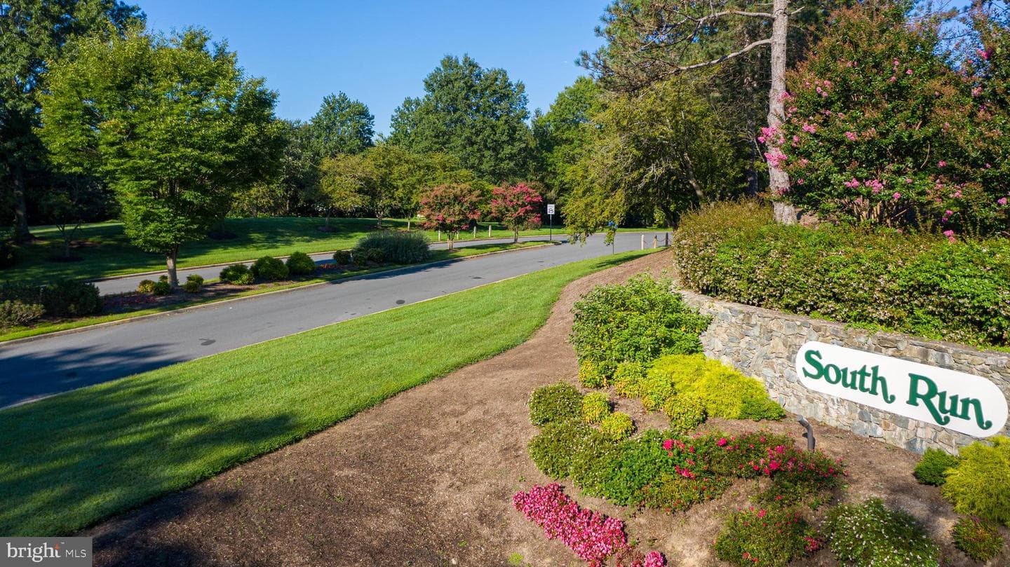 9701 Tree Hollow Court photo 57