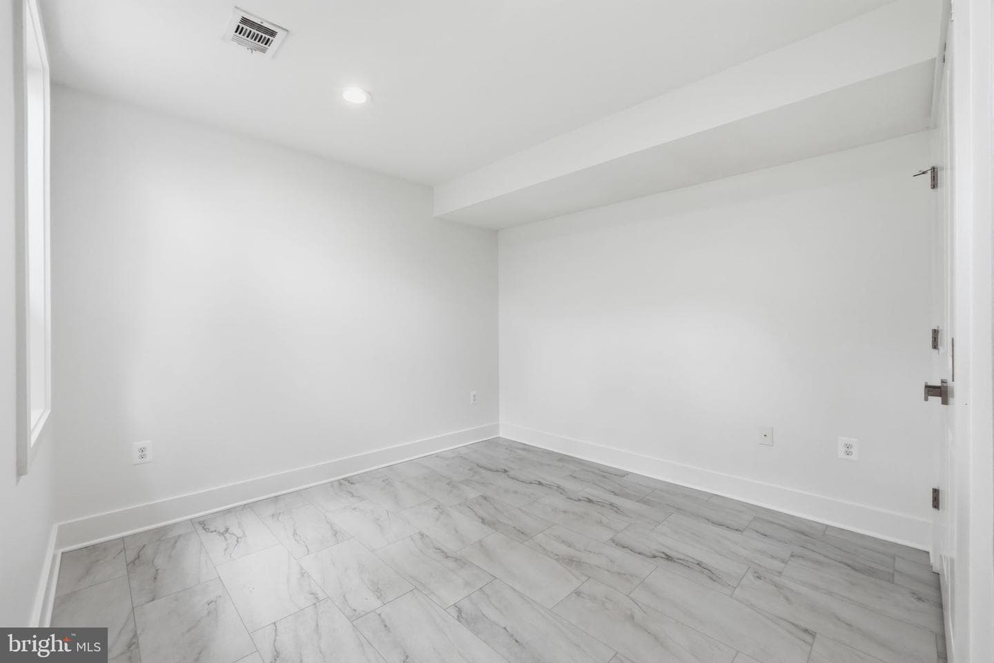 7504 Dolce Drive photo 32