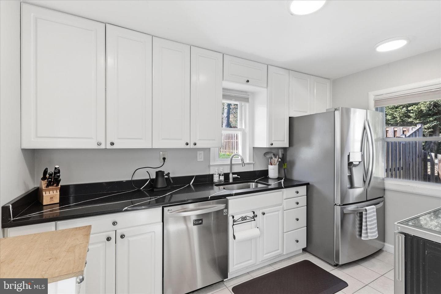 100 Tapawingo Road SE photo 11