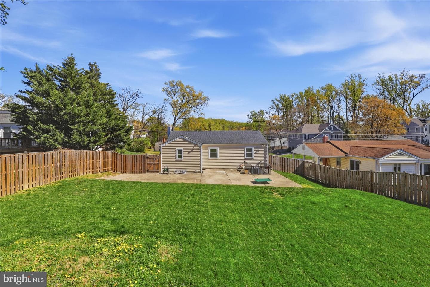 100 Tapawingo Road SE photo 30