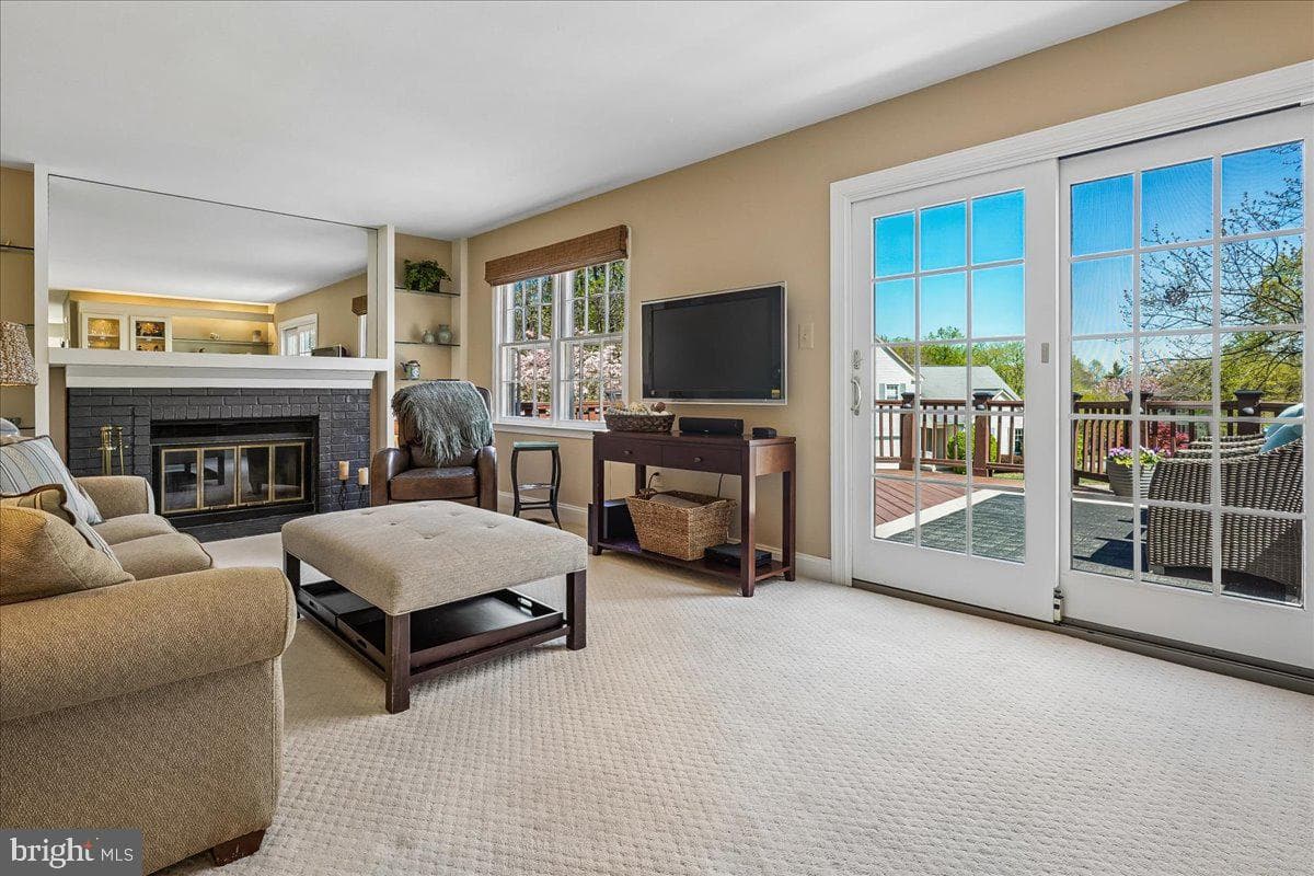 7801 Blue Jasmine Court photo 18