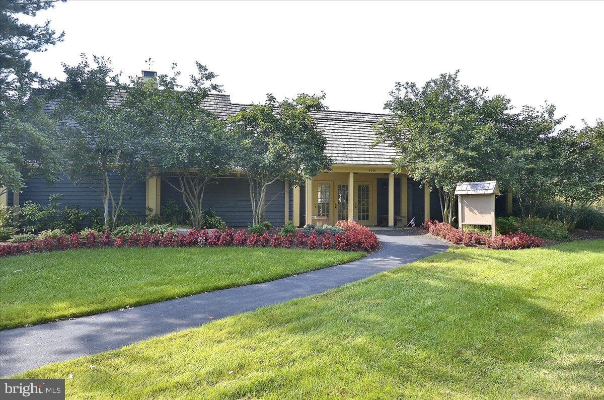 7801 Blue Jasmine Court photo 54