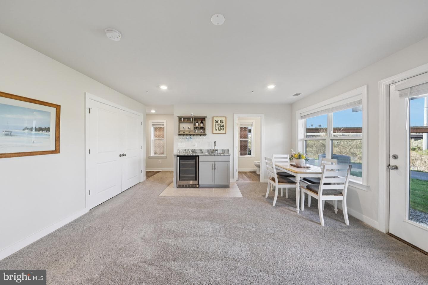 2390 Stella Place photo 11