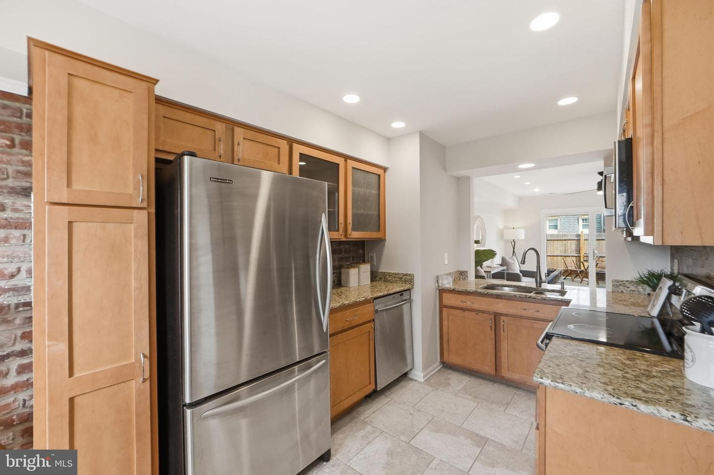 8230 Carrleigh Parkway #84, Springfield