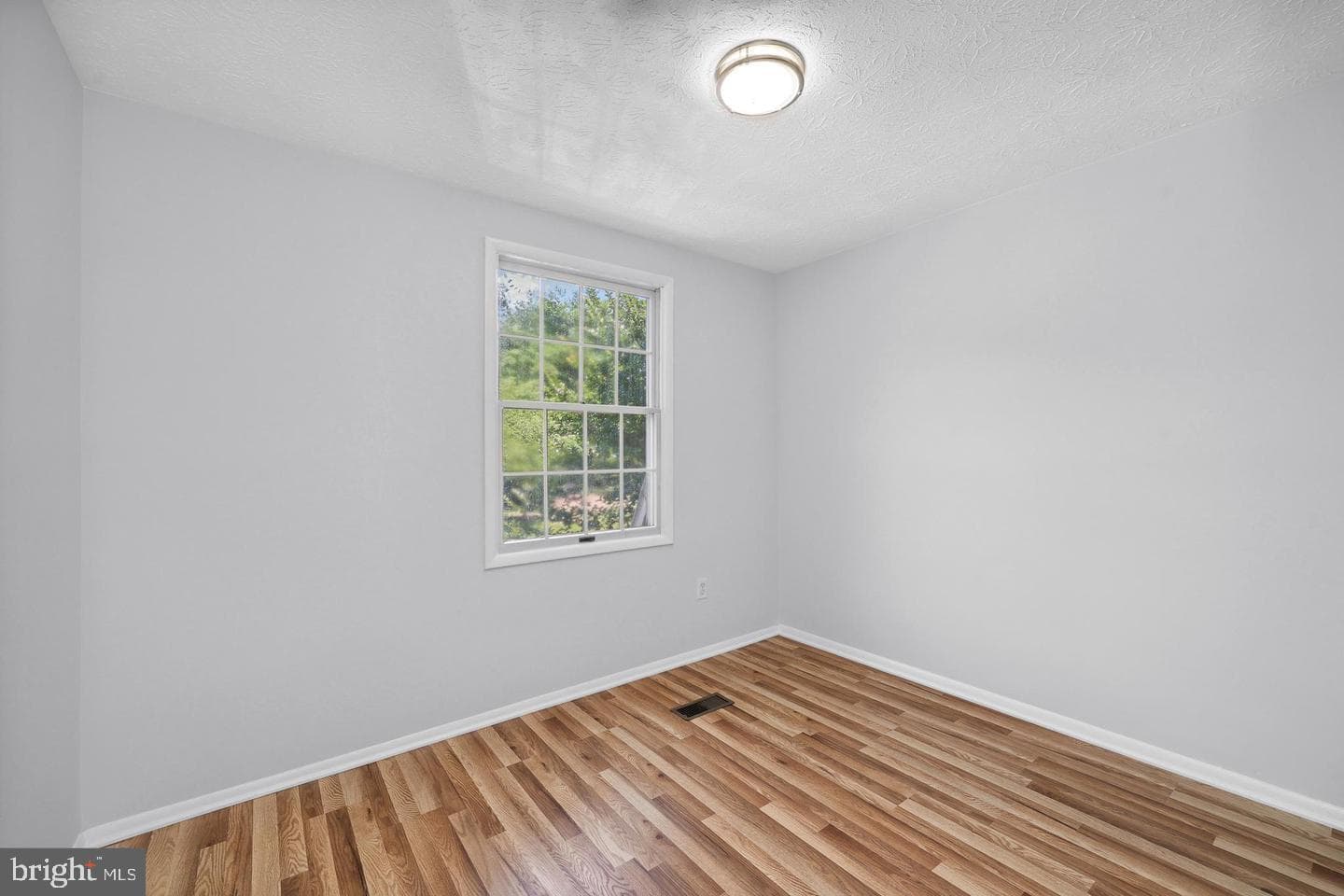 1632 Barnstead Drive photo 22