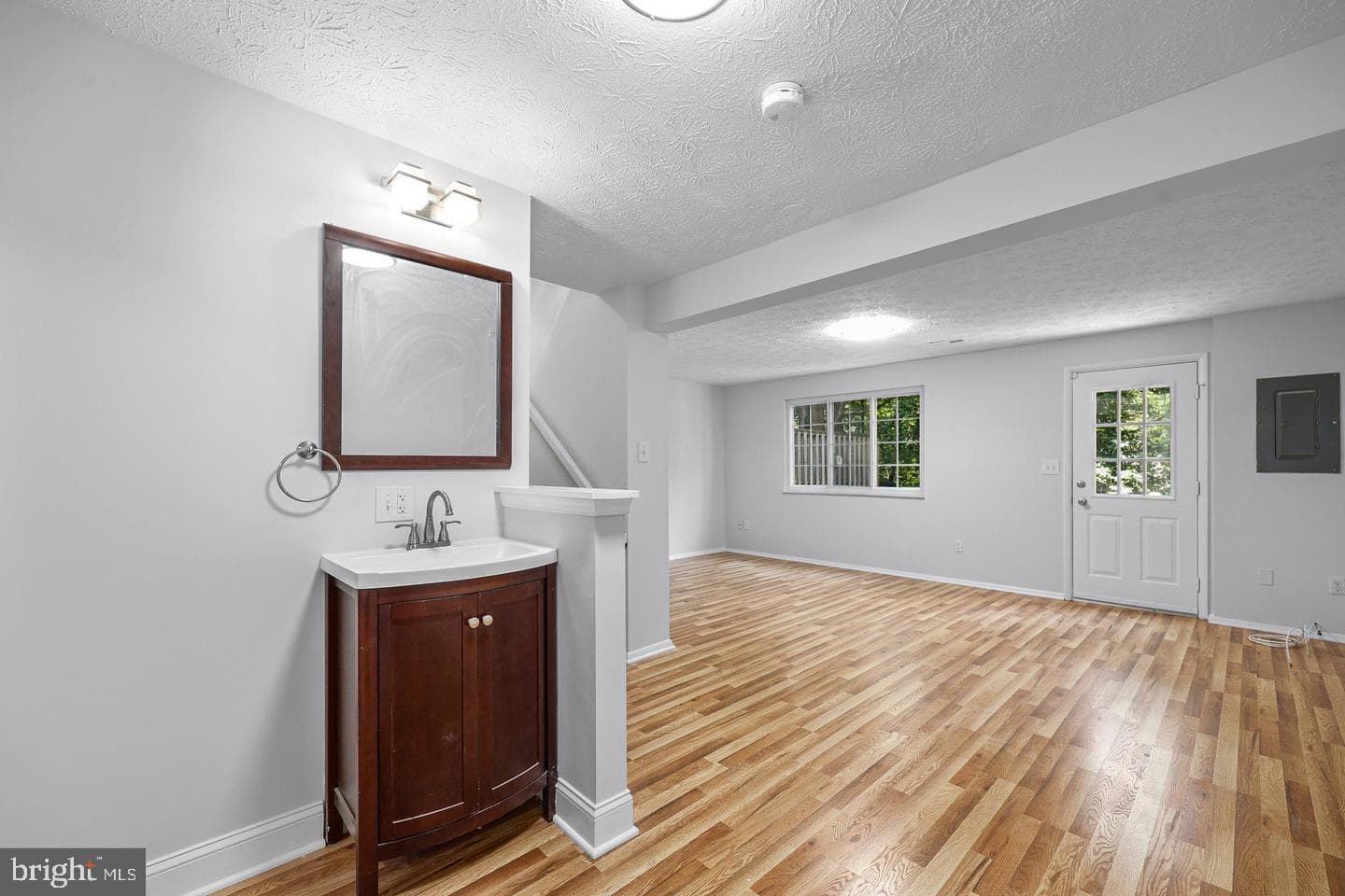 1632 Barnstead Drive photo 29