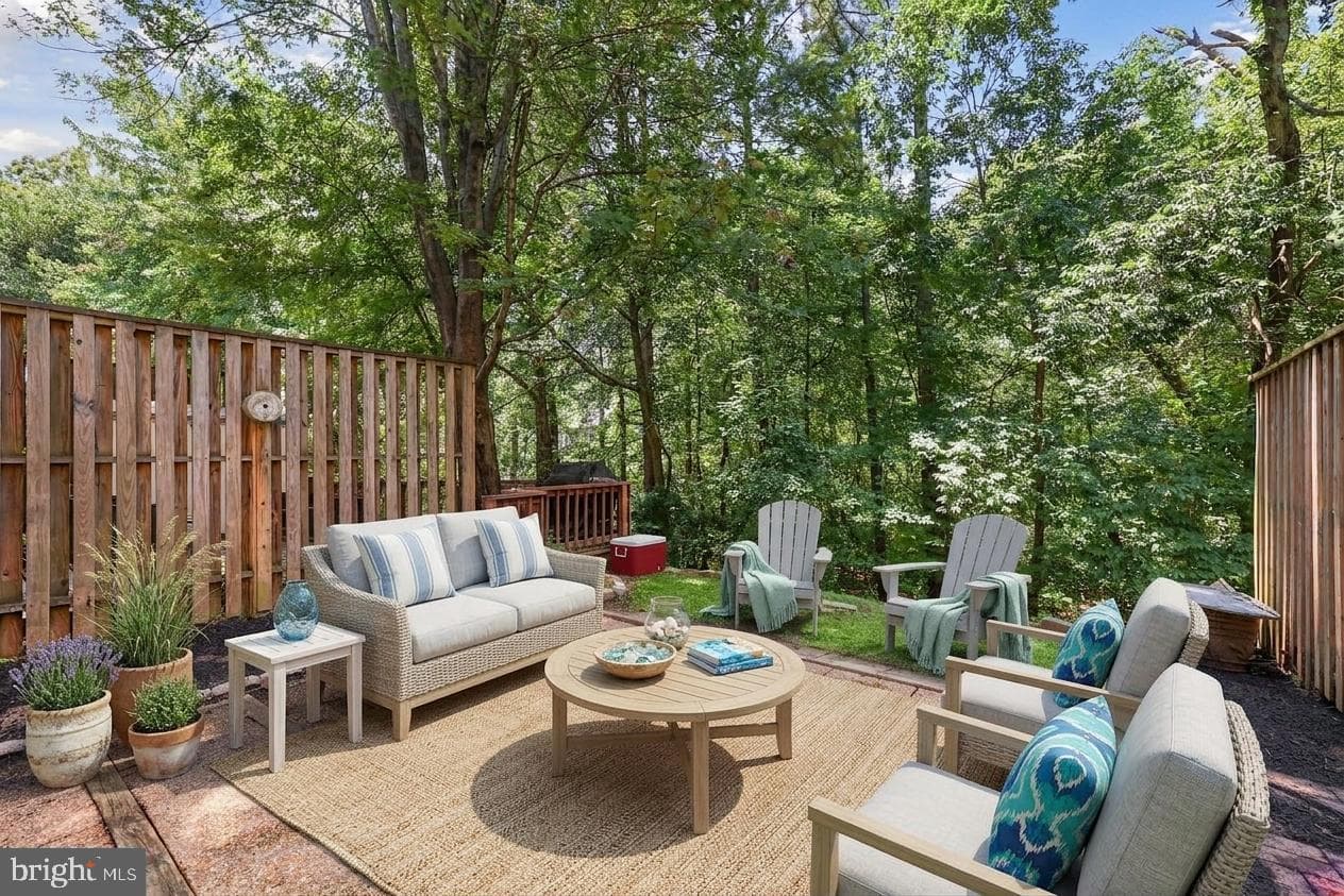 1632 Barnstead Drive photo 32