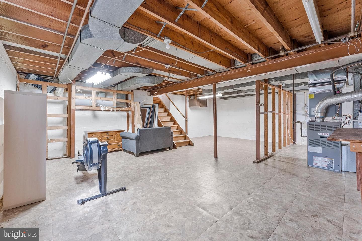 8203 Galahad Court photo 33