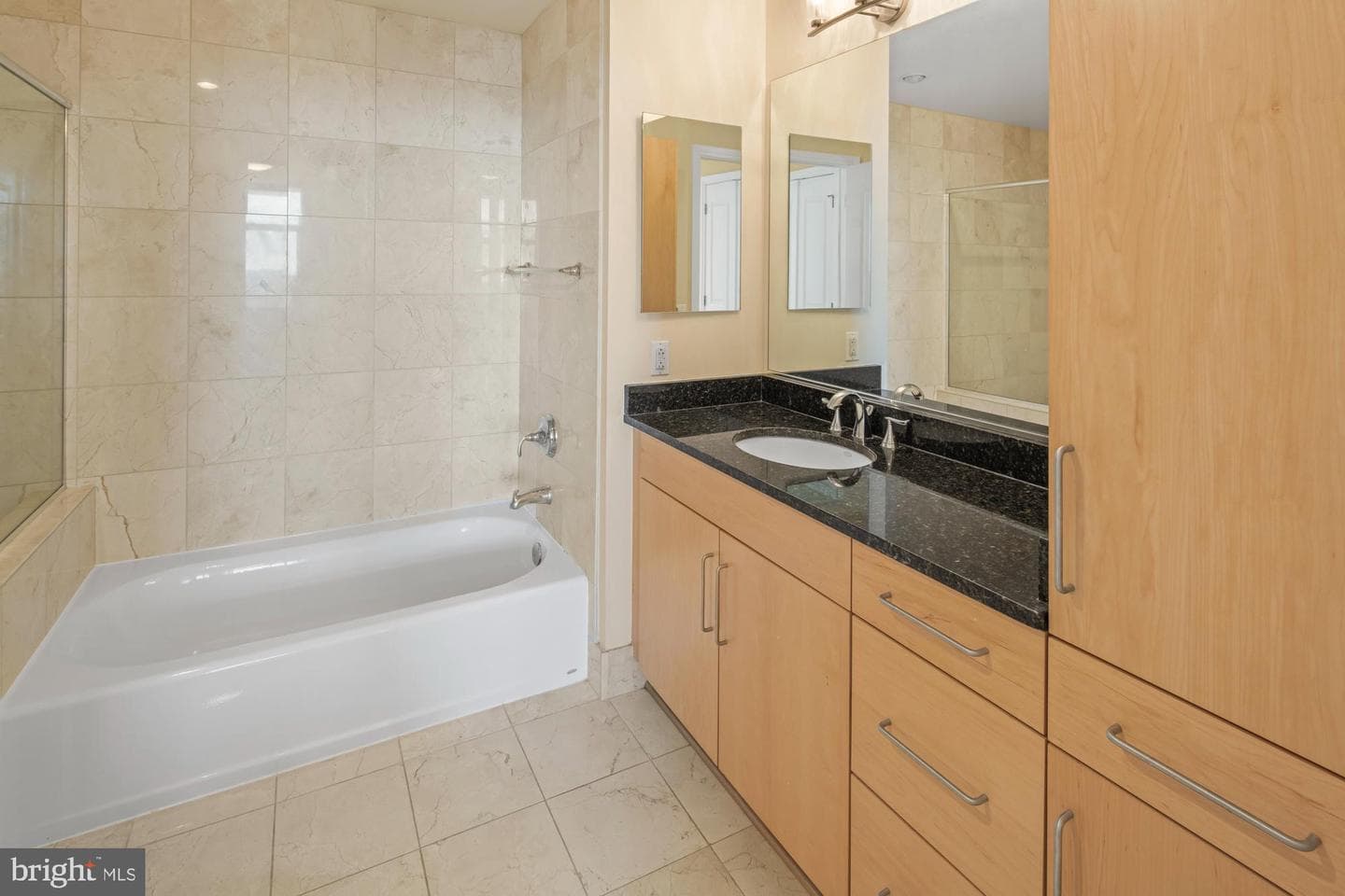 8220 Crestwood Heights Drive #1215 photo 23
