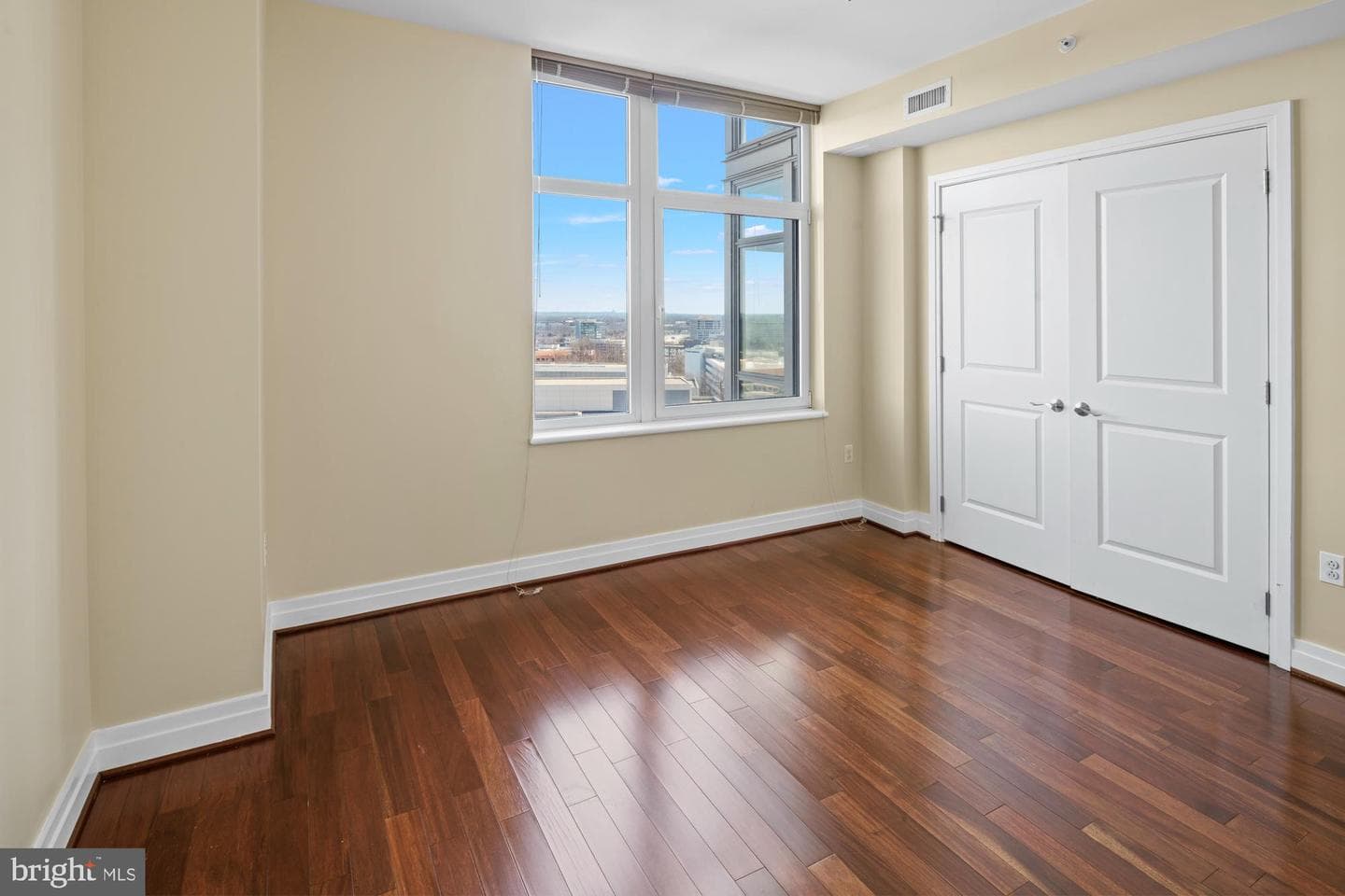 8220 Crestwood Heights Drive #1215 photo 31