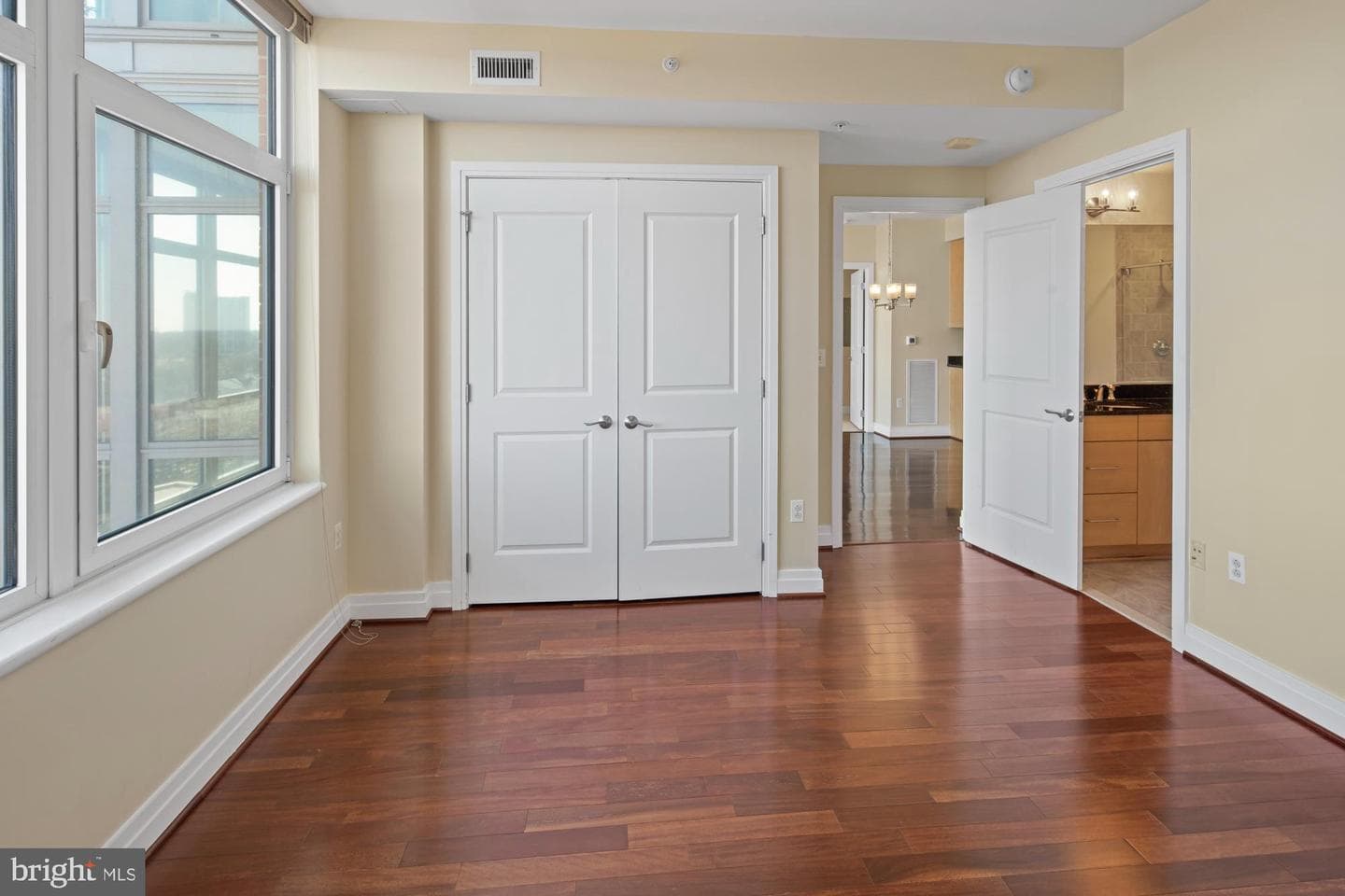 8220 Crestwood Heights Drive #1215 photo 32
