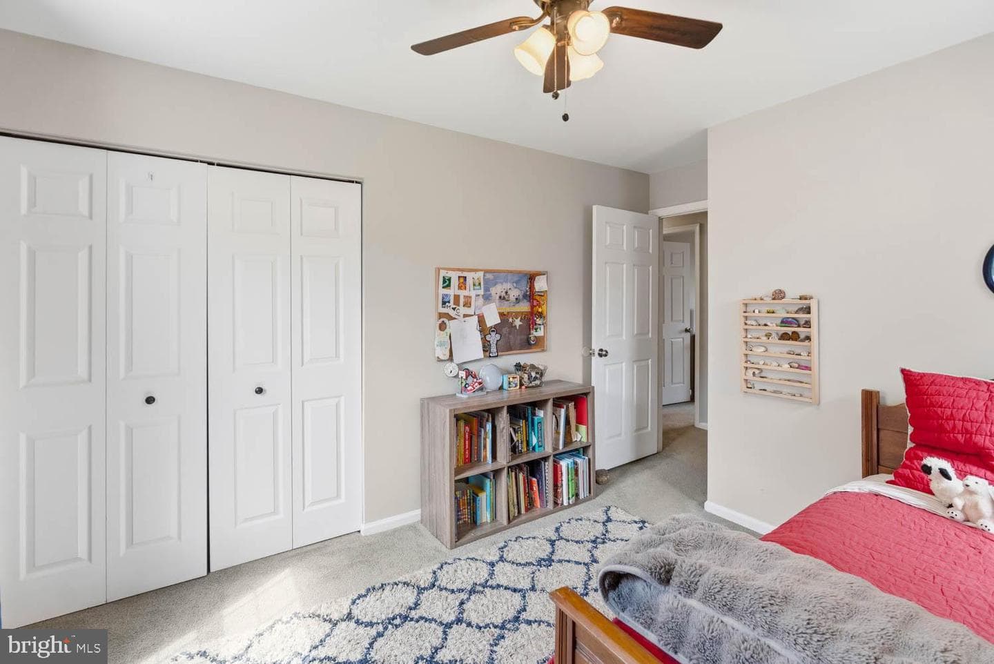 9822 Wolcott Drive photo 41
