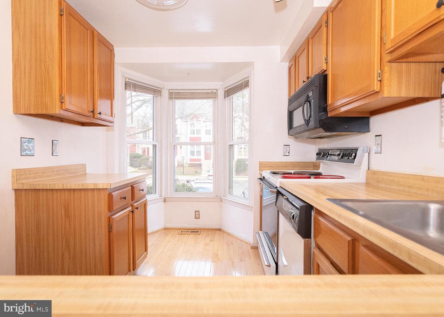 1703 Whisperhill Drive photo 10
