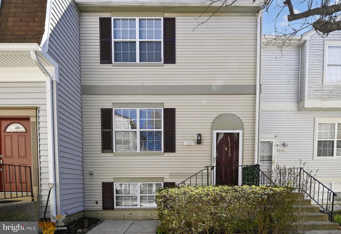 5866 Bridgetown Ct photo 1