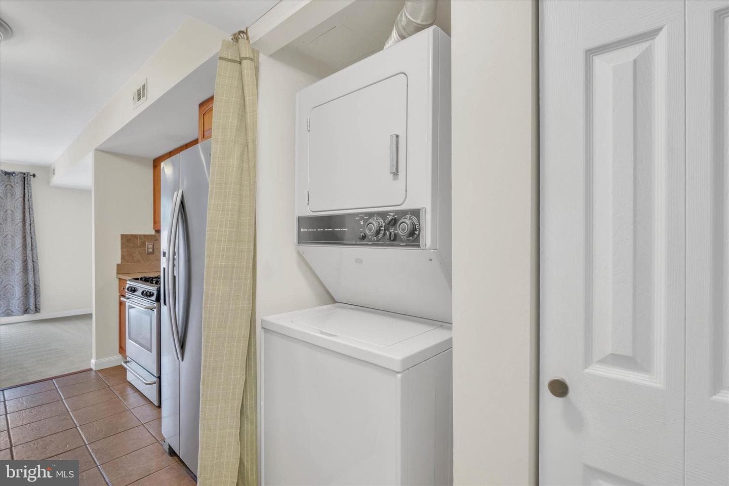 2044 Royal Fern Court #1a photo 22