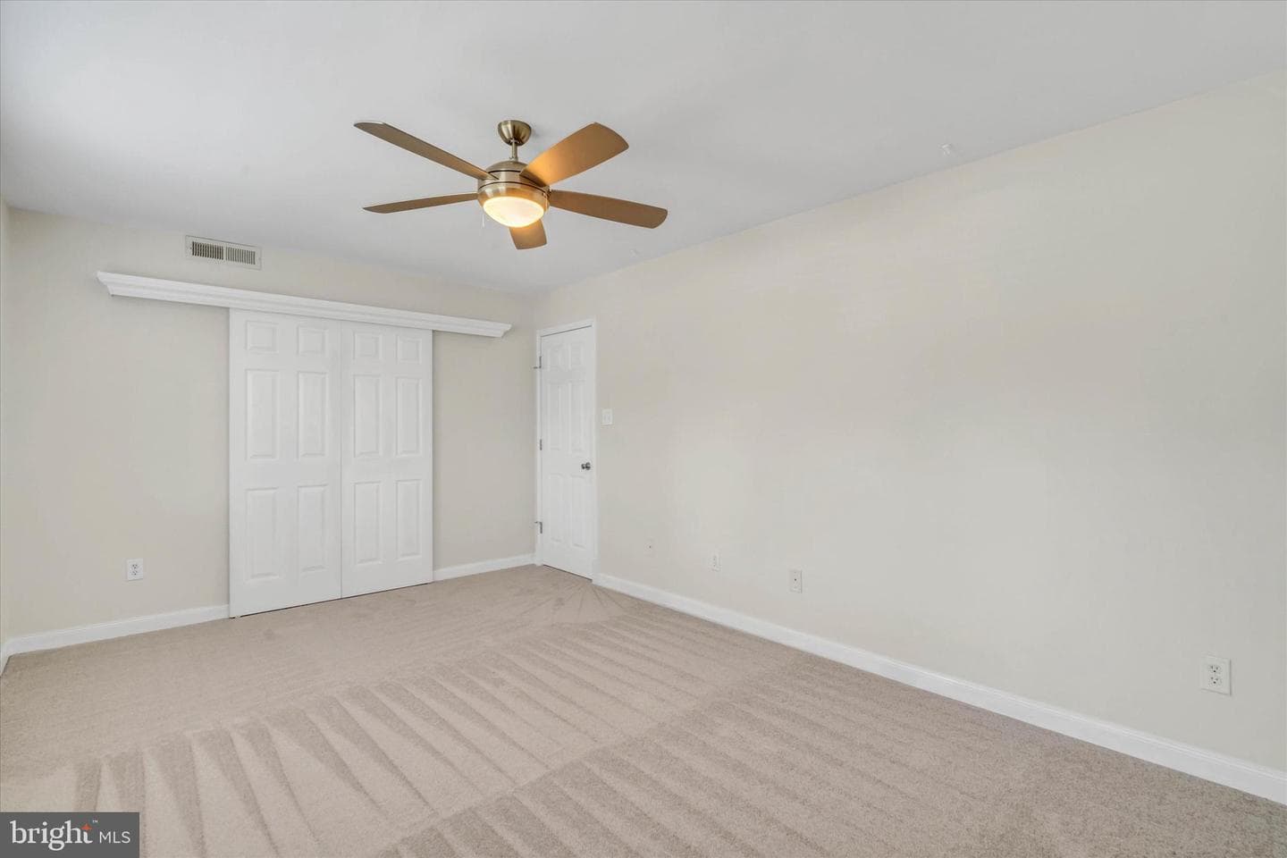 2044 Royal Fern Court #1a photo 29
