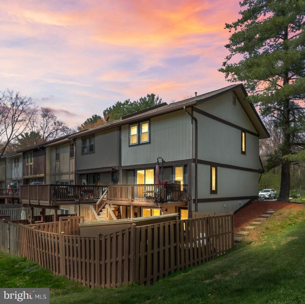 9710 Ashbourn Drive photo 40