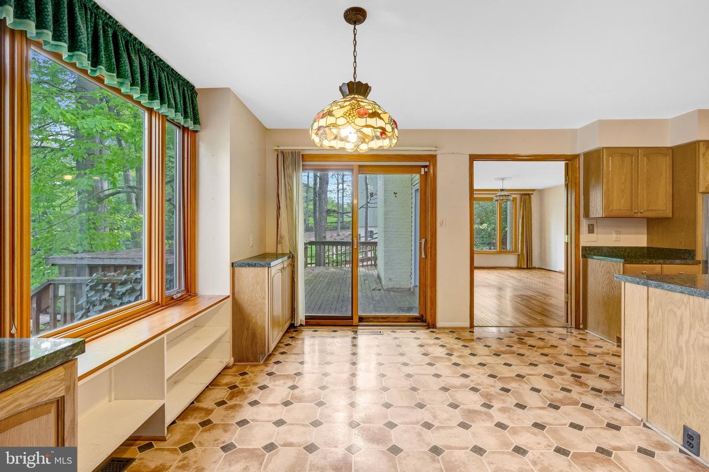 10910 Miller Road photo 11