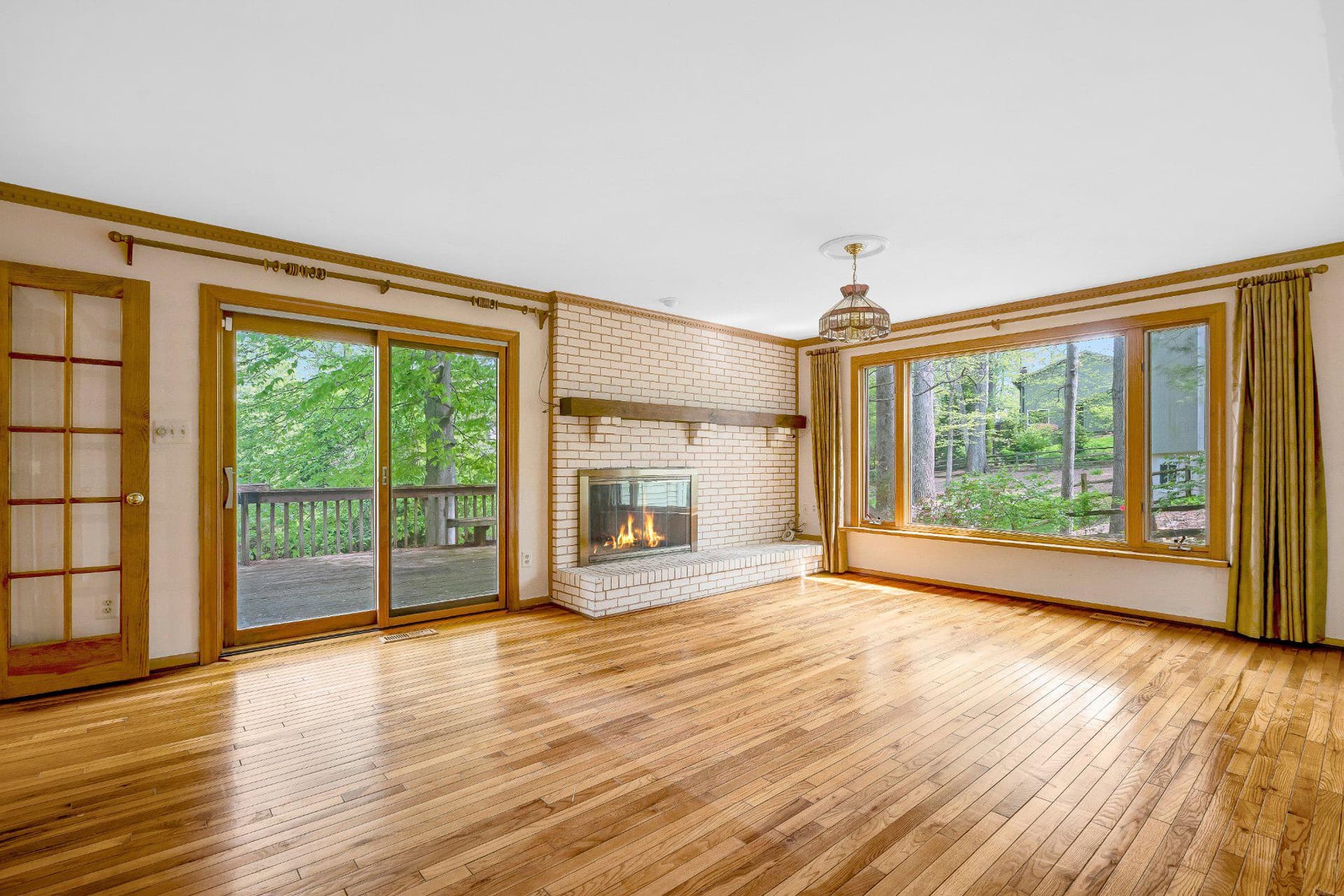 10910 Miller Road photo 17