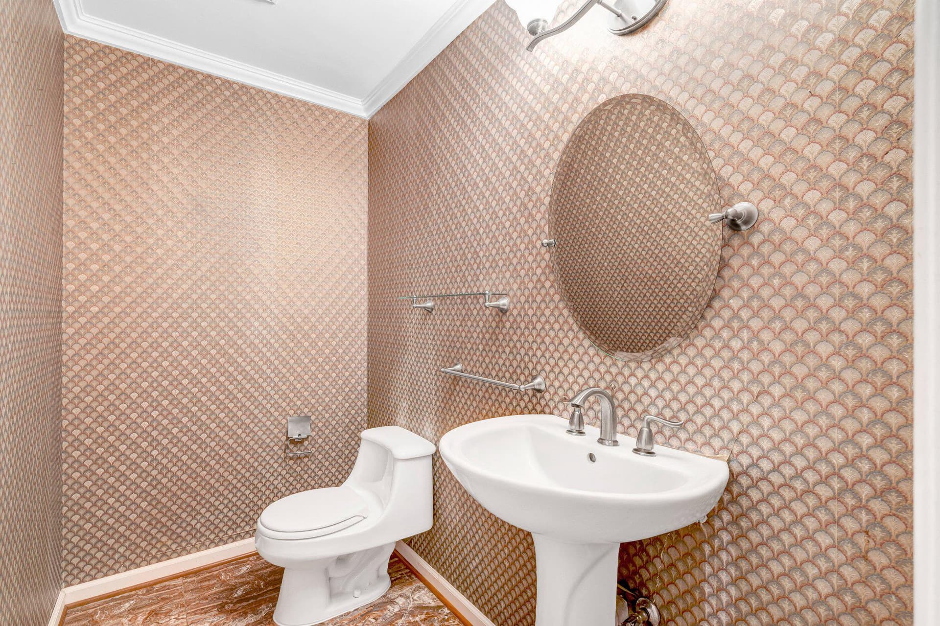 10910 Miller Road photo 21
