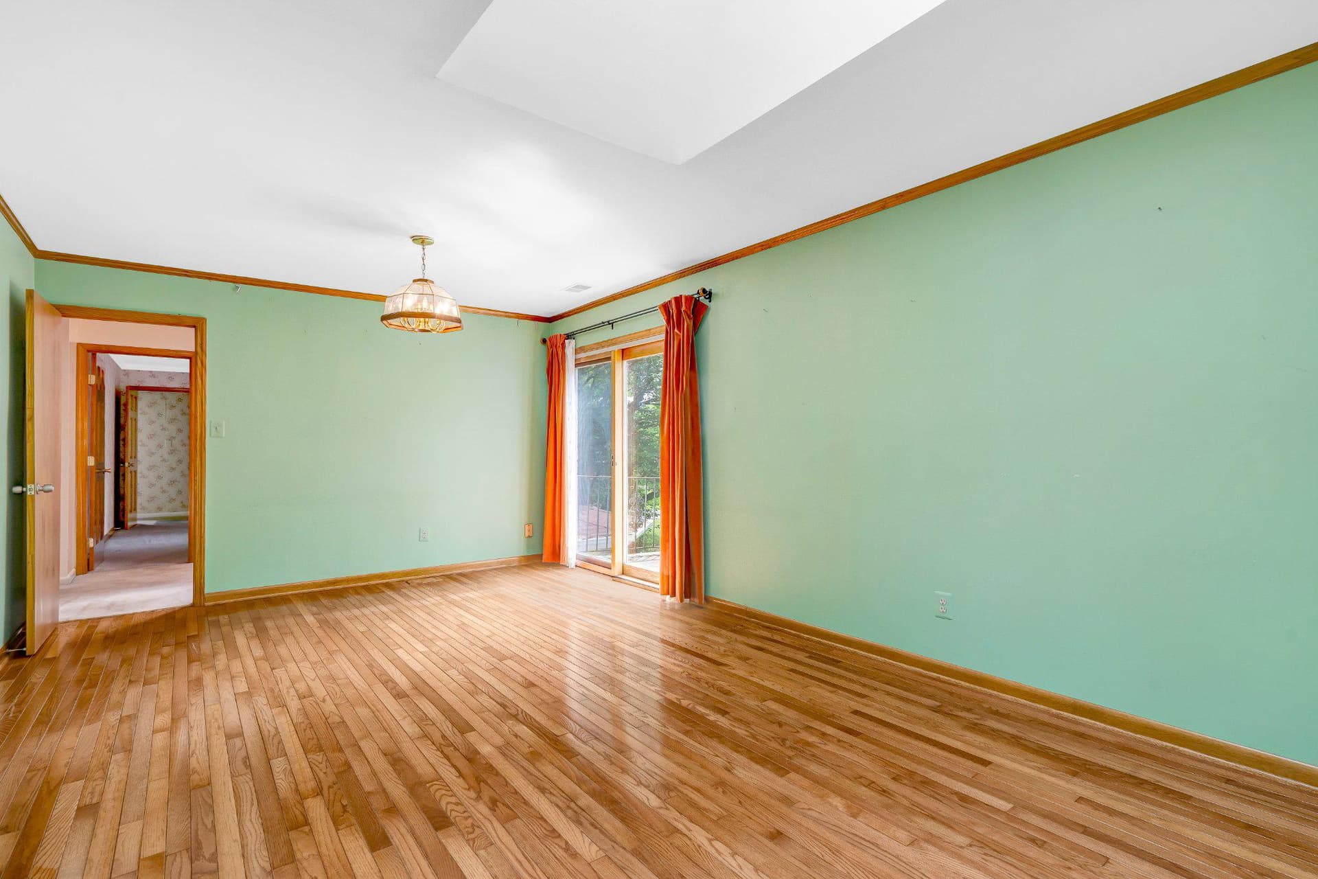 10910 Miller Road photo 26