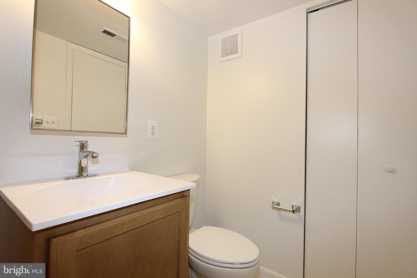 7356 Lee Highway #t3 photo 14