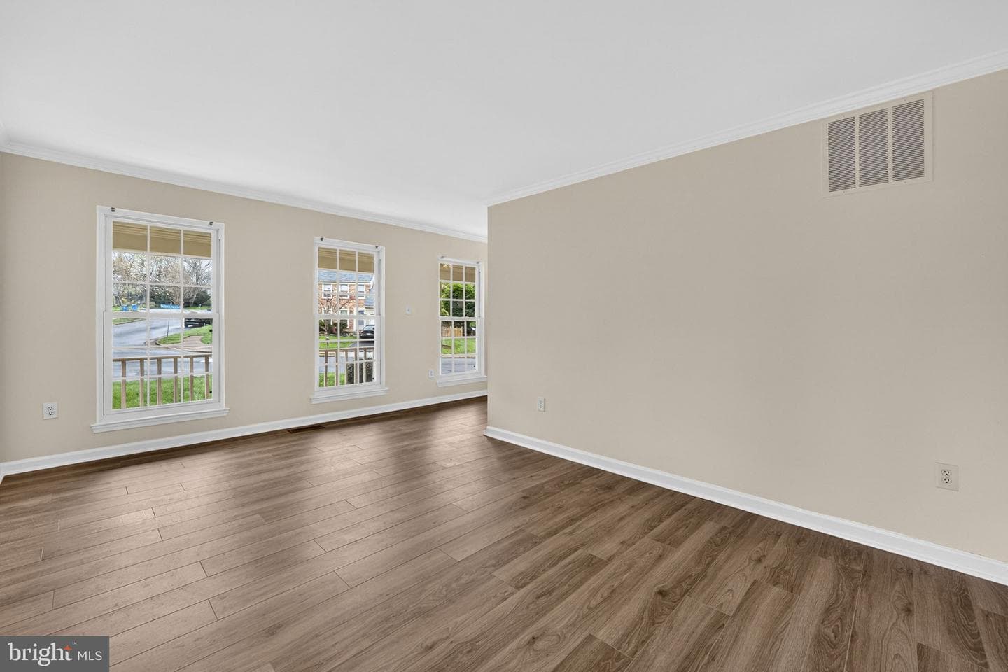 2982 Emerald Chase Drive photo 12