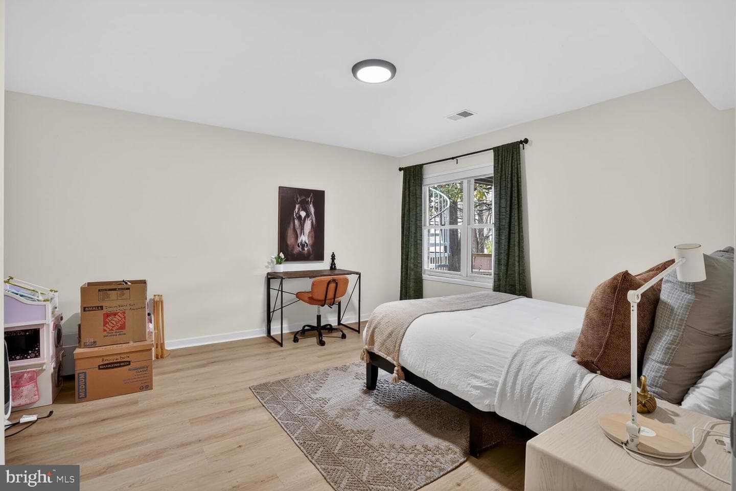 2028 Beacon Place photo 29