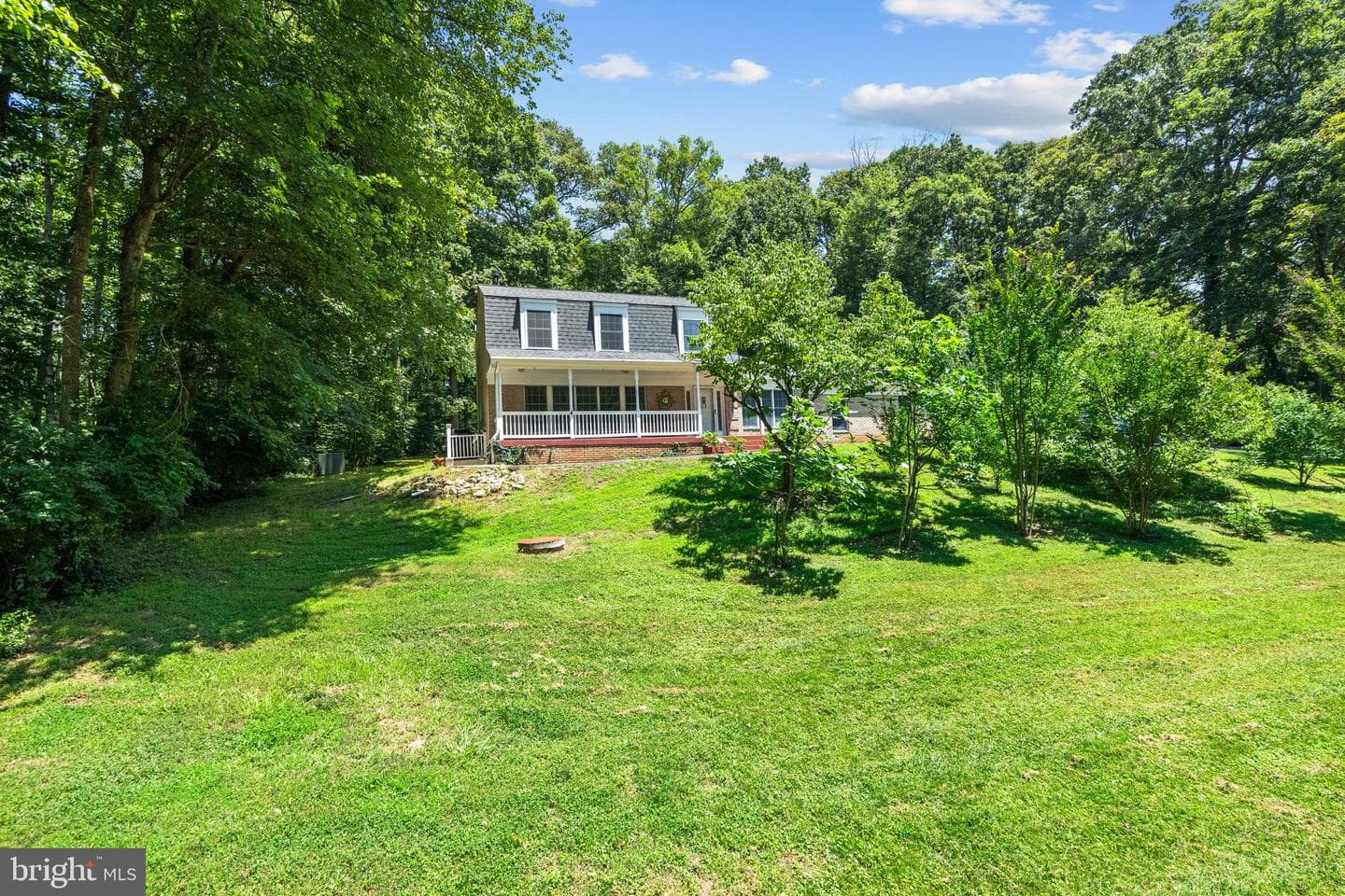10418 Adel Road photo 2