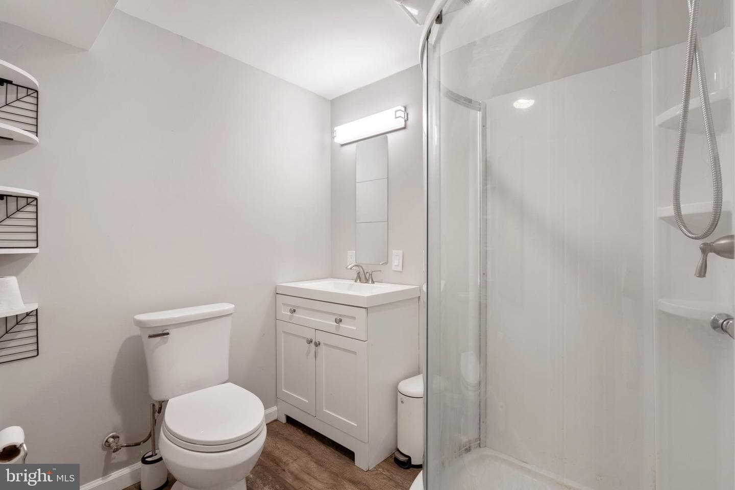 10418 Adel Road photo 36