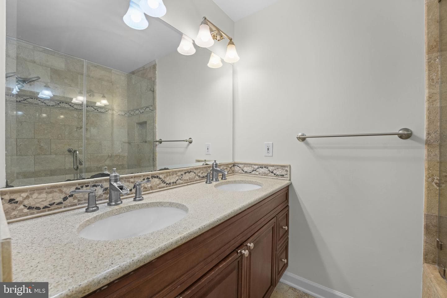 4709 Randolph Court photo 36