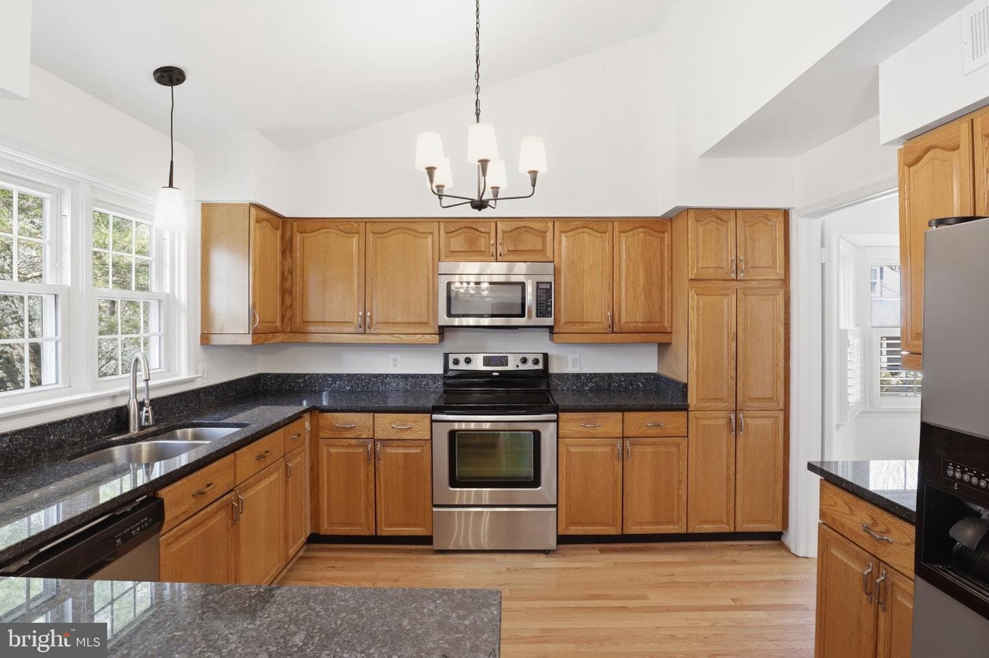 1292 Browns Mill Court photo 12