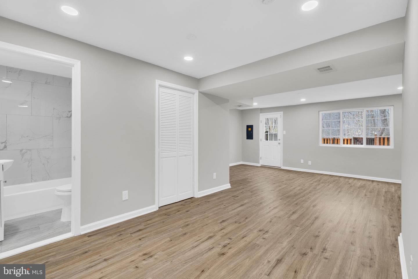8677 Hickory Ridge Court photo 27