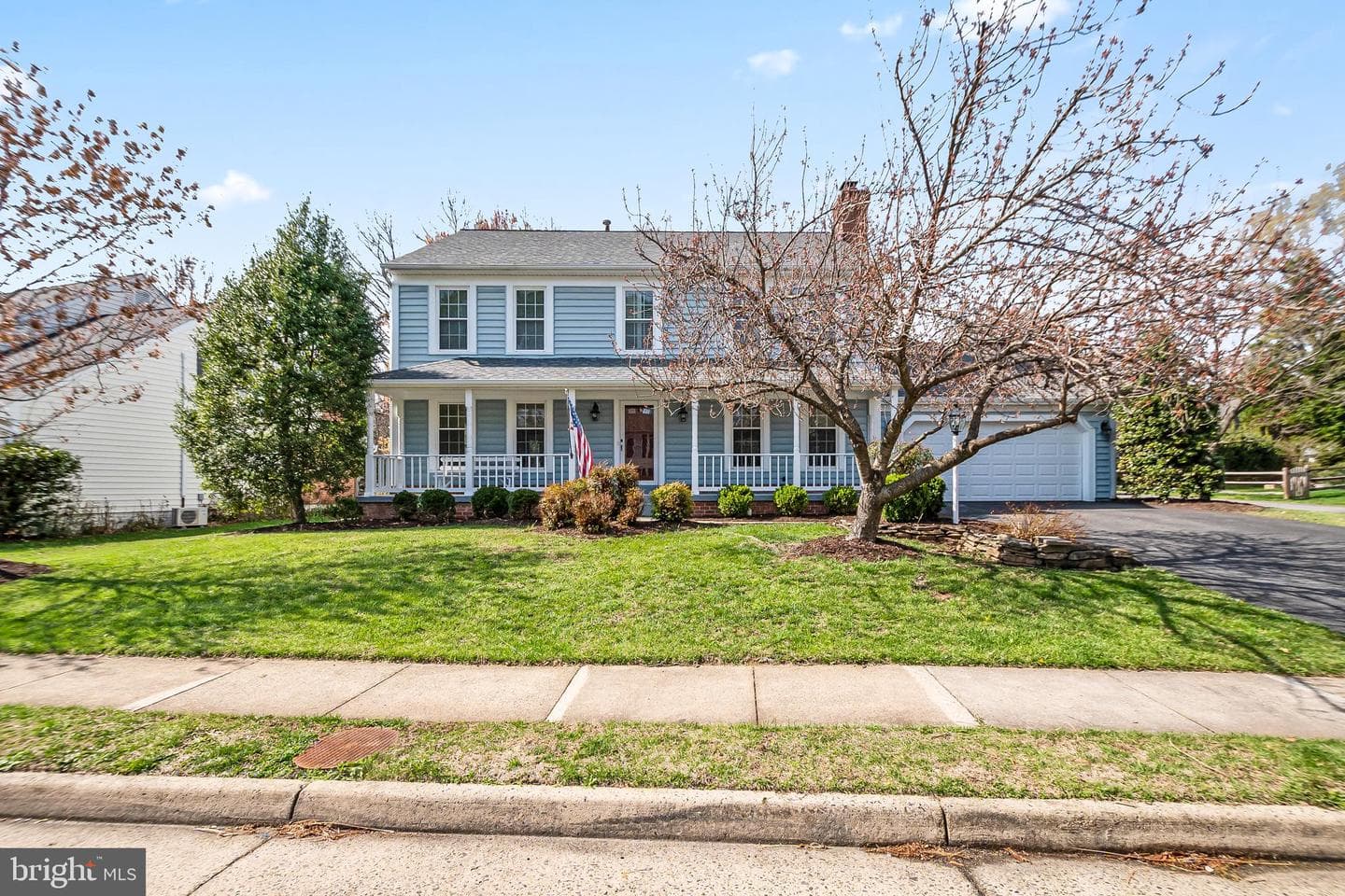 8942 Kenilworth Drive