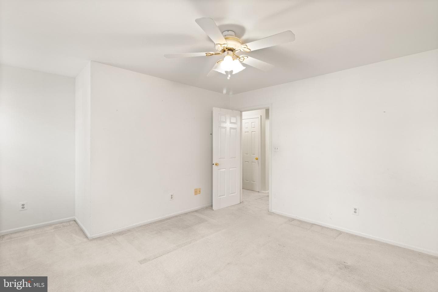 5613 Doolittle Street photo 25