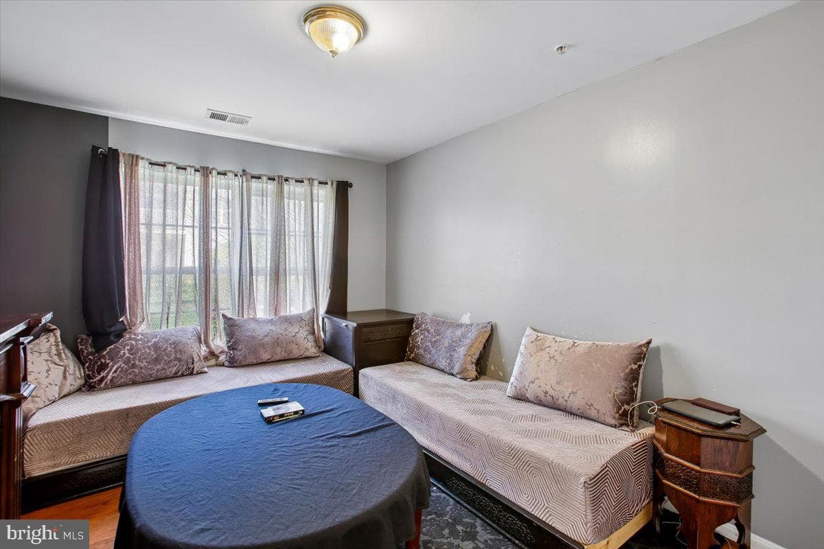 4150 Stevenson Street #102 photo 8