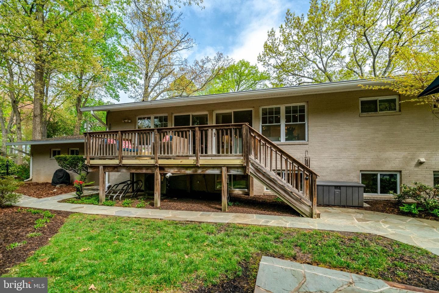 3911 Locust Lane photo 54
