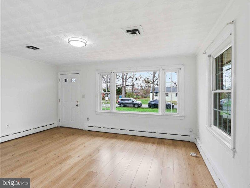 6404 Inwood Drive photo 12