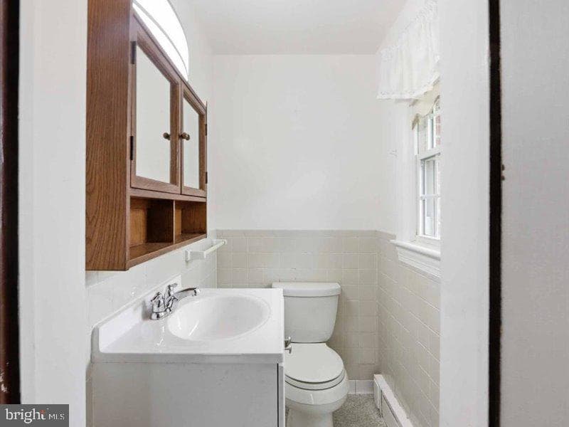 6404 Inwood Drive photo 18
