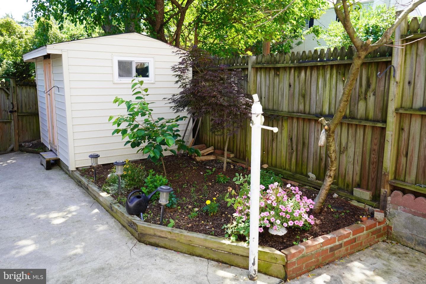 3364 Ardley Court photo 2