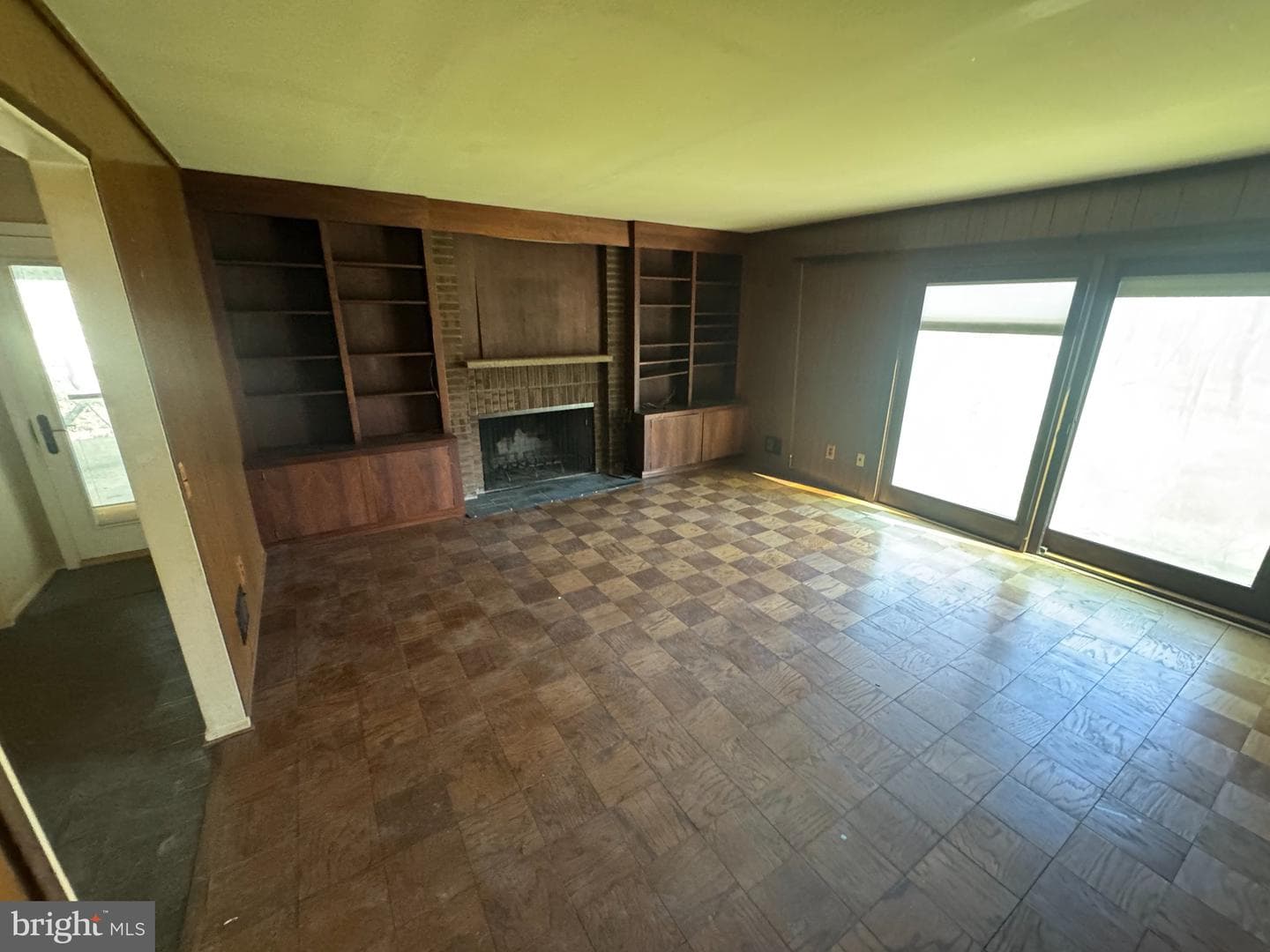 3311 Mantua Drive photo 4
