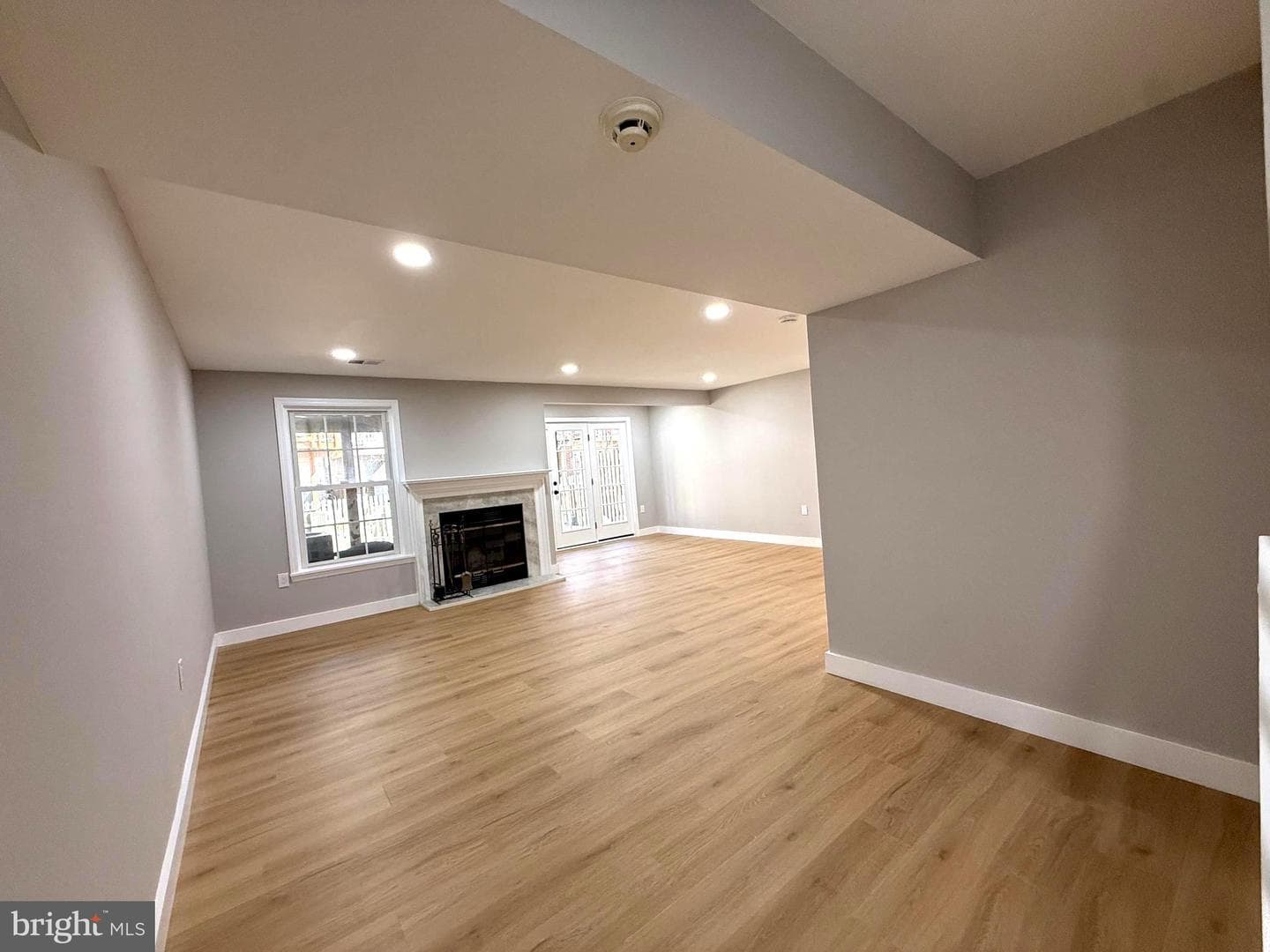 5836 Apsley House Court photo 42