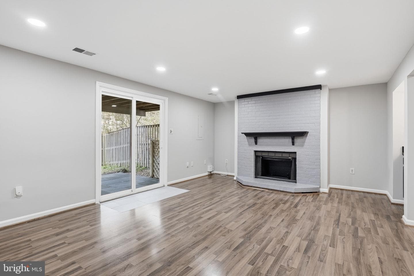 5872 Langton Drive photo 26