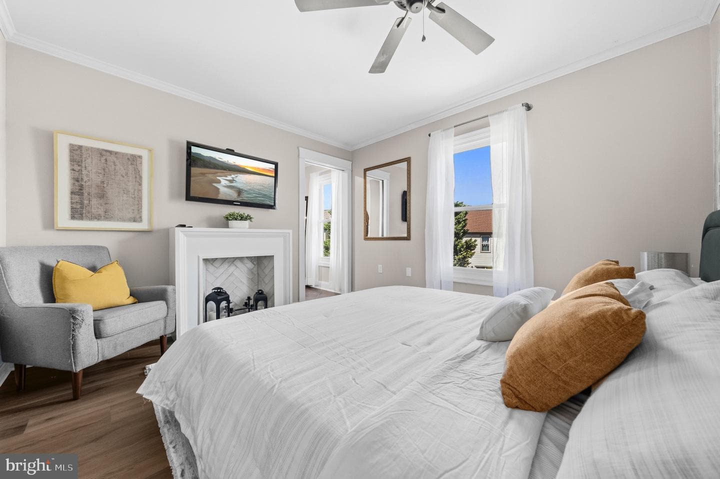14206 Royal Oak Lane photo 27