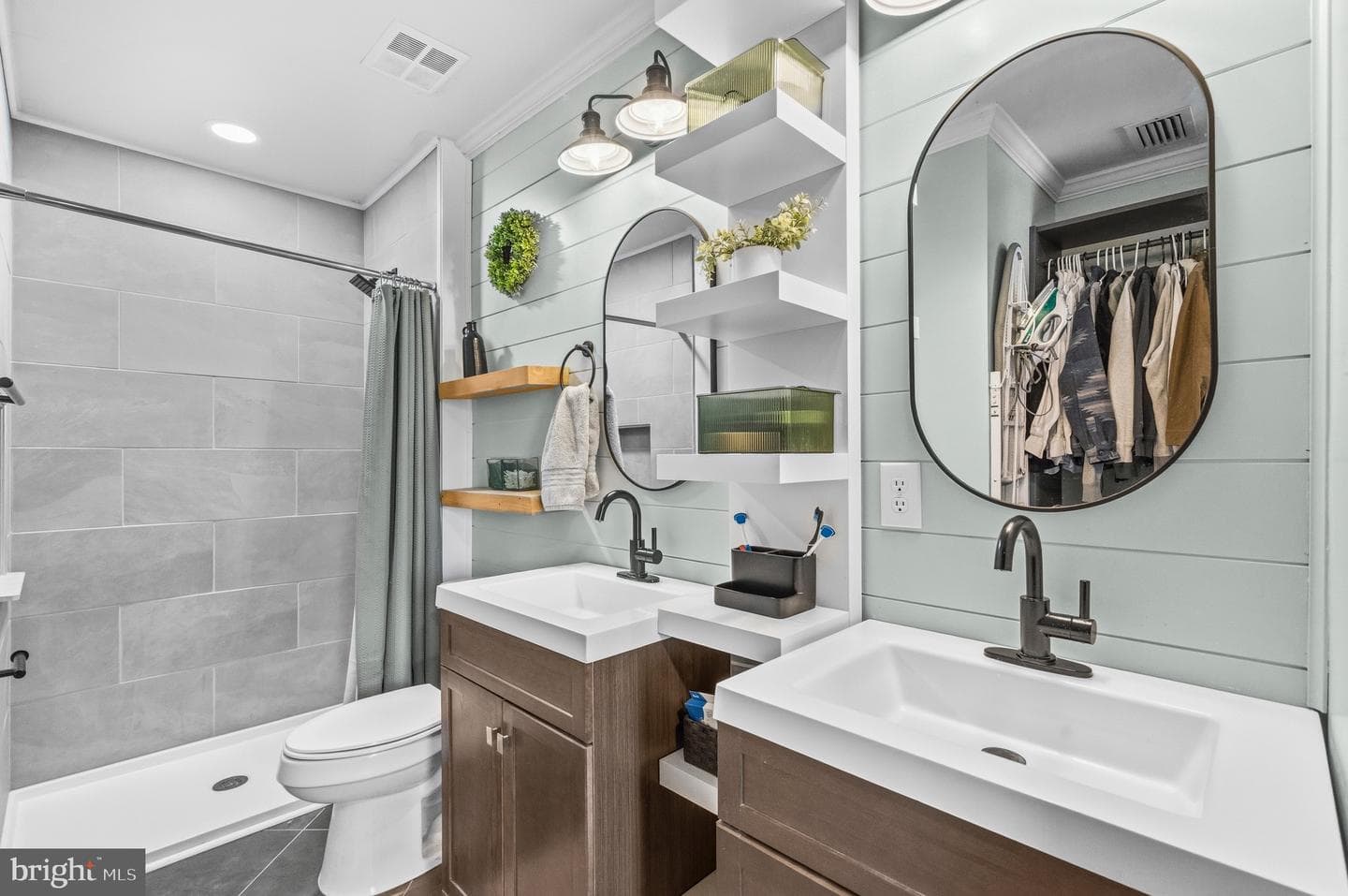 14206 Royal Oak Lane photo 30